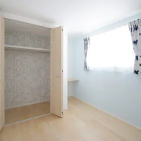 カウンター備え付けのお部屋